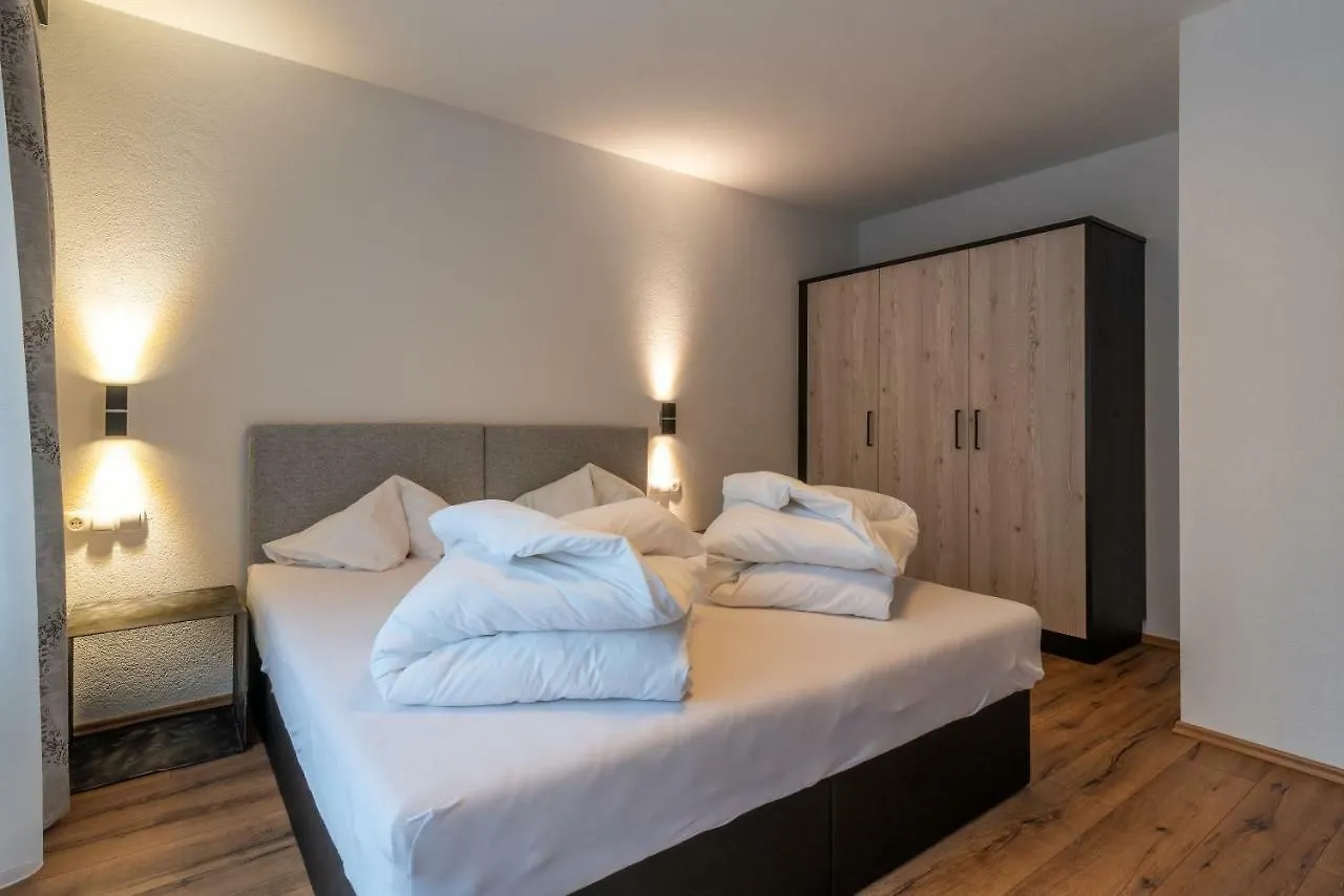 A Casa Rubin Chalet & Studio Resort Solden 0*,