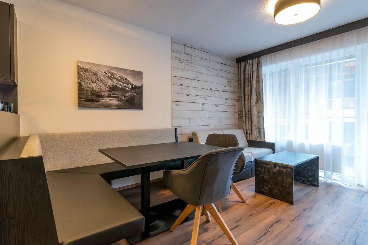 A Casa Rubin Chalet & Studio Resort Solden Apartment