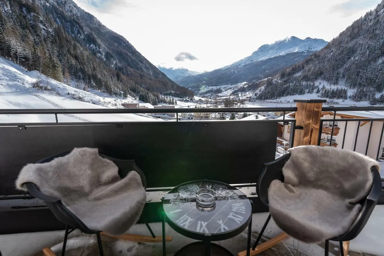 A Casa Rubin Chalet & Studio Resort Solden 0*,