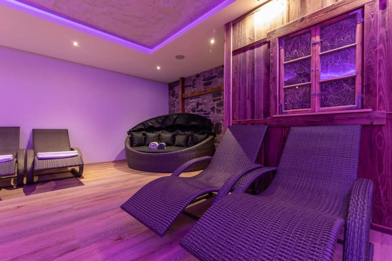 A Casa Rubin Chalet & Studio Resort Solden