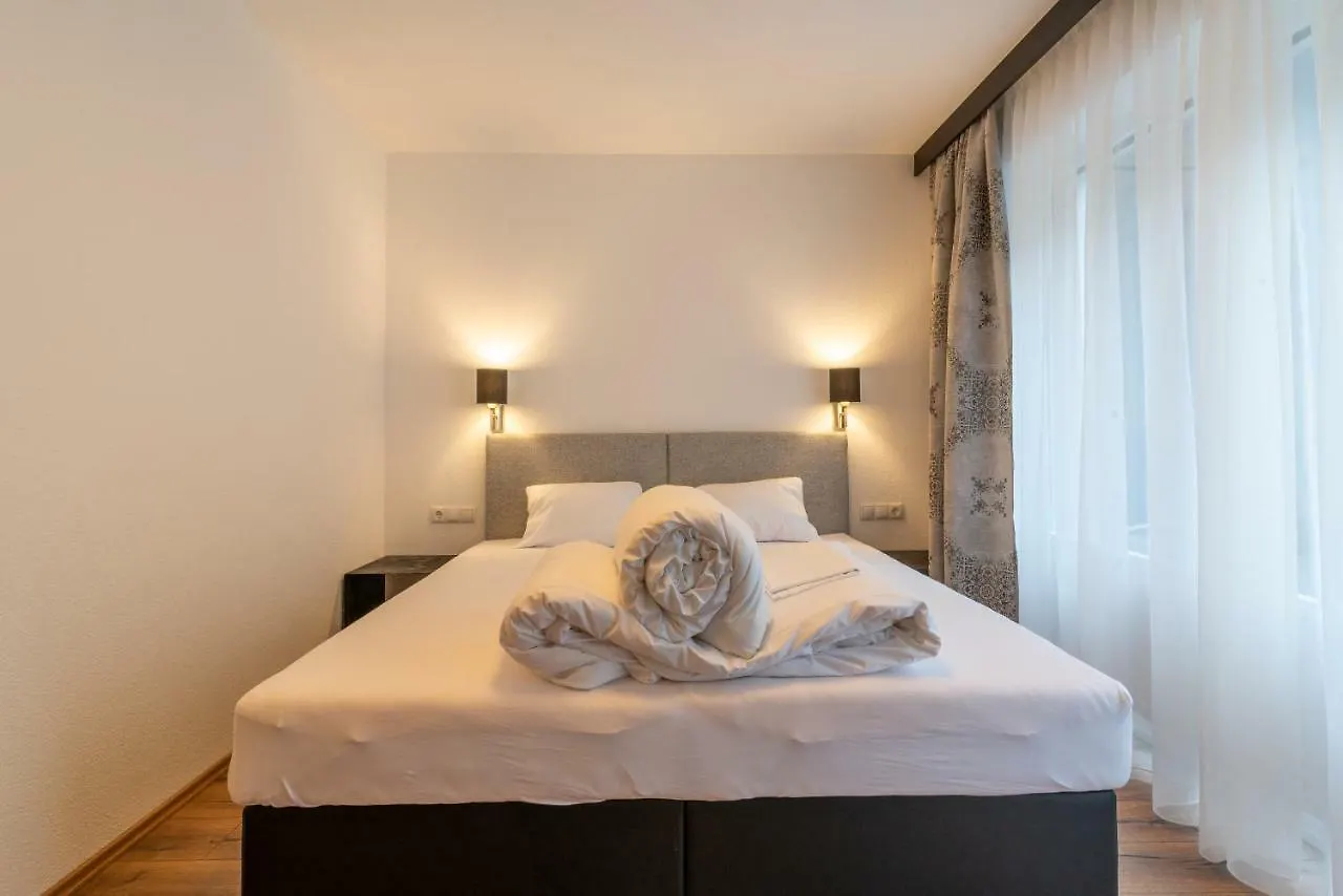 Apartment A Casa Rubin Chalet & Studio Resort Solden