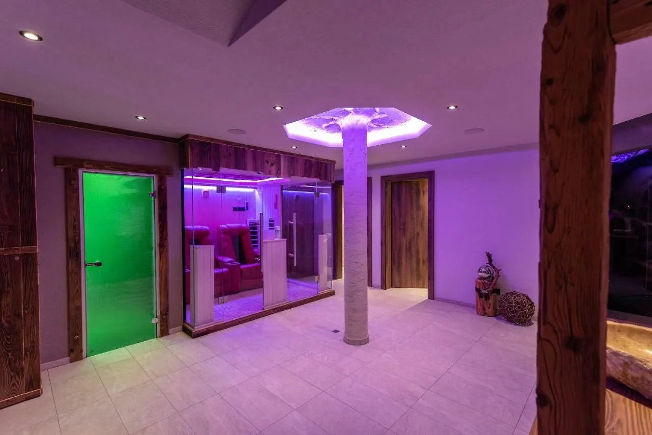 Apartment A Casa Rubin Chalet & Studio Resort Solden Austria