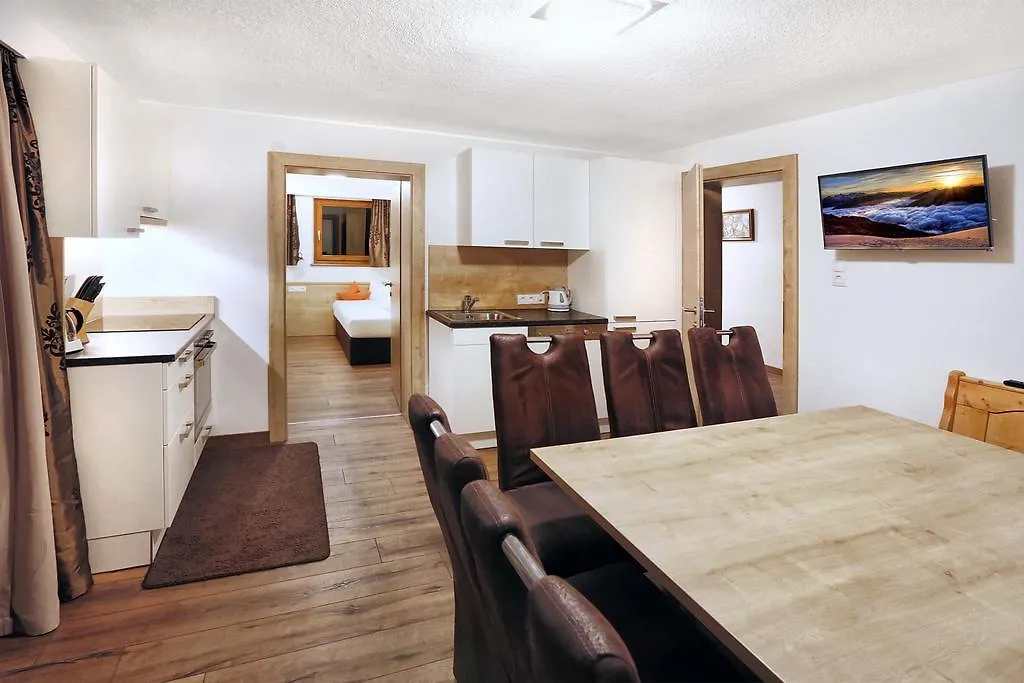 A Casa Rubin Chalet & Studio Resort Solden Apartment