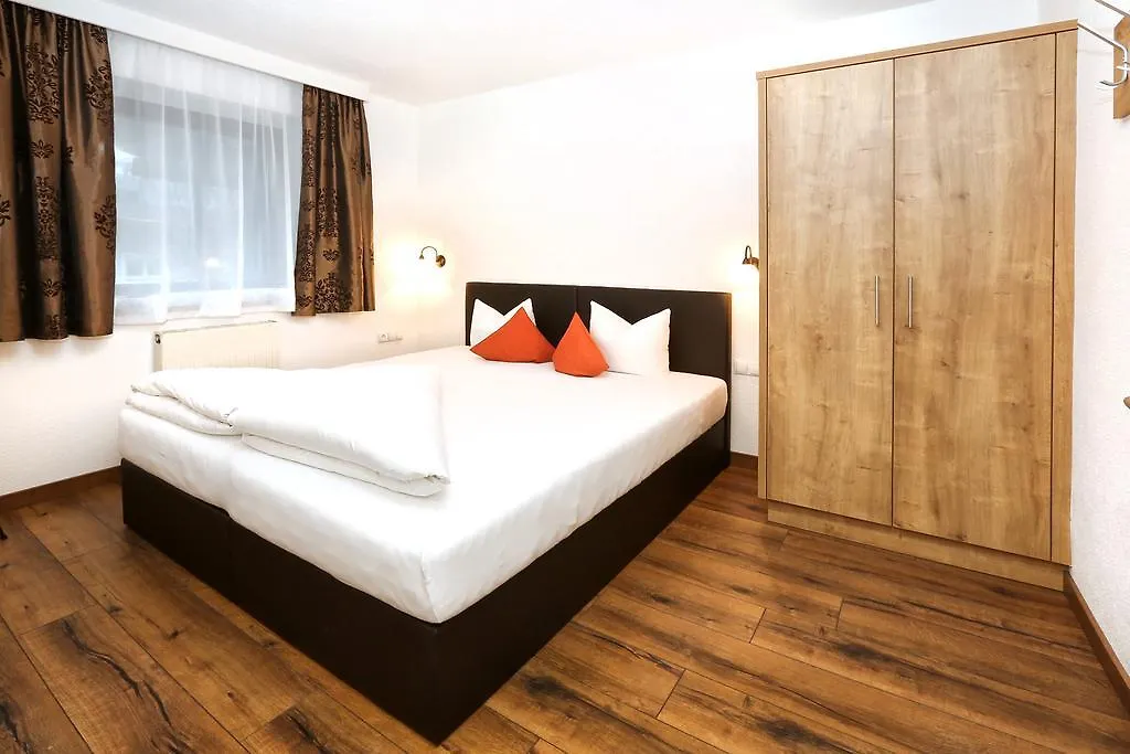 Apartment A Casa Rubin Chalet & Studio Resort Solden