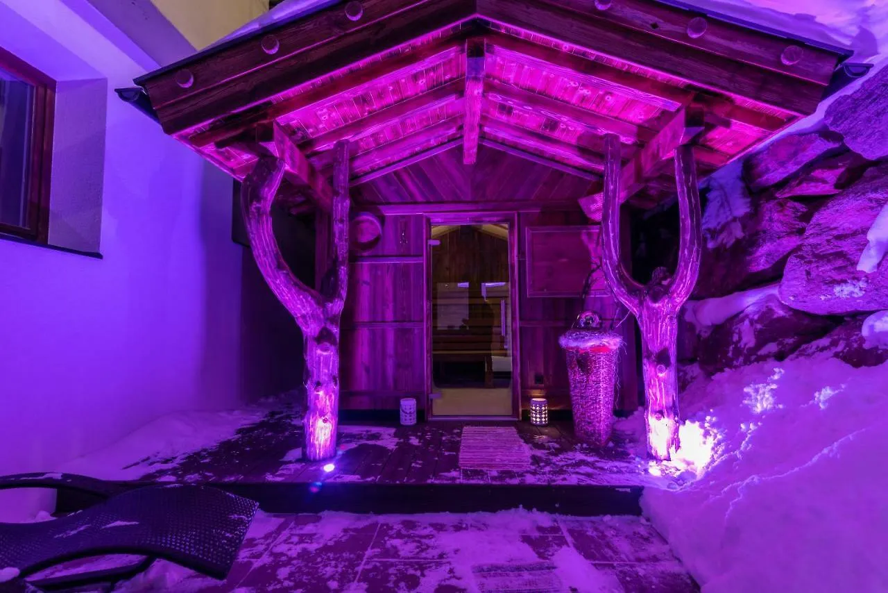 A Casa Rubin Chalet & Studio Resort Solden