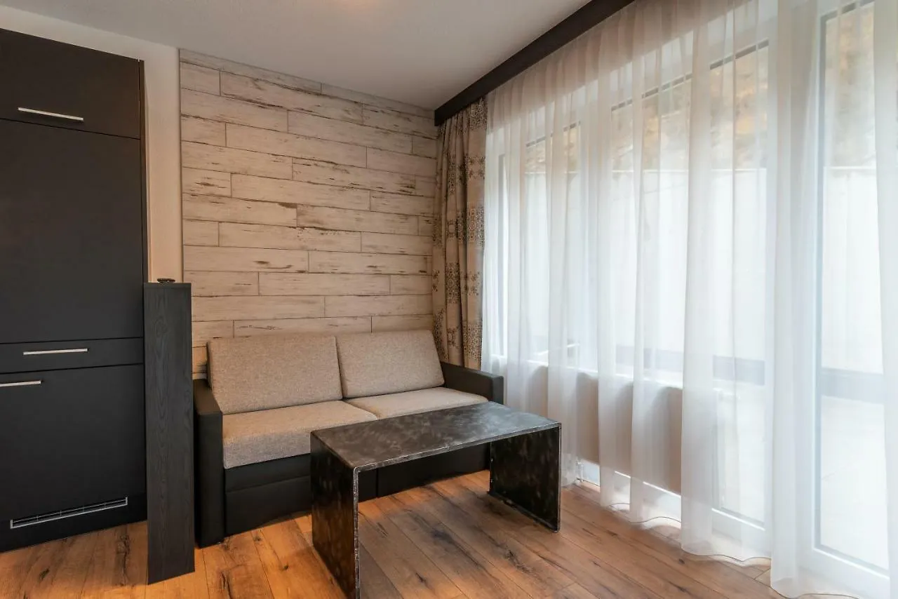 A Casa Rubin Chalet & Studio Resort Solden
